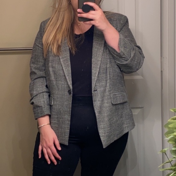 H&M Black and Gray Plaid Blazer - Picture 1 of 6